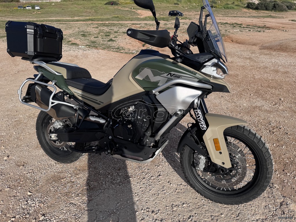 CFmoto 800MT Touring 2022