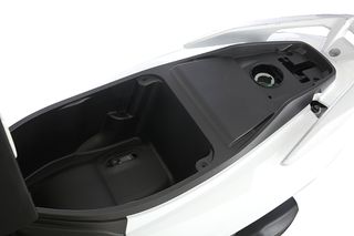 Euromotors 2026 V12-thumb-19