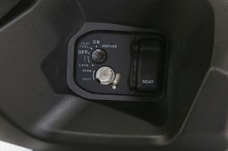 Euromotors 2026 V12-thumb-8
