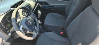Toyota Yaris 2015 YARIS VAN ΠΕΤΡΕΛΑΙΟ-thumb-9