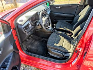 Kia Rio 2017 1.2-thumb-4