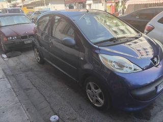 Peugeot 107 2010 1.0