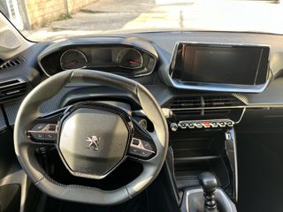 Peugeot 208 2022 1.5 DIESEL-thumb-6