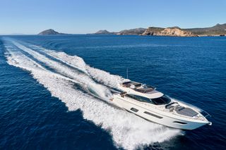 Ferretti 2022 550-thumb-1