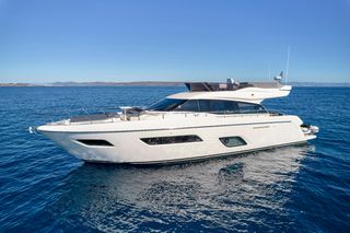 Ferretti 2022 550-thumb-4