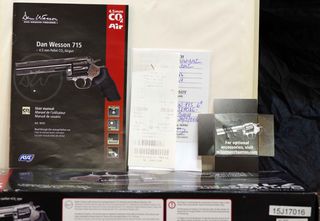 DAN WESSON 715 6'' REVOLVER-thumb-9