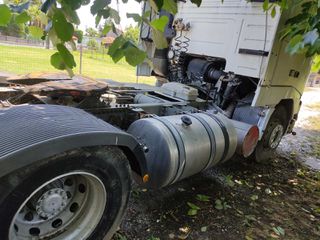 Volvo 1999 VOLVO FH 12-thumb-10