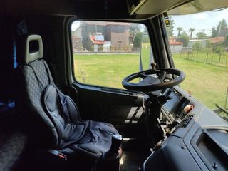Volvo 1999 VOLVO FH 12-thumb-14