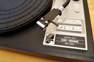Πικάπ Cybernet CP-1040 (1979)-thumb-4