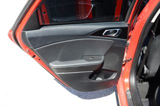 Kia Ceed / cee'd 2018 Vision, Θερμαινόμενο σαλόνι-thumb-5