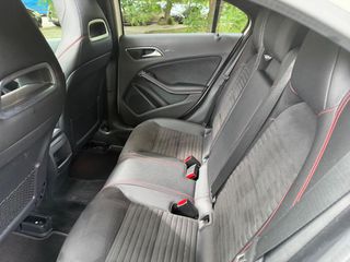Mercedes-Benz A 180 2018 AMG LINE AYTOMATO-thumb-18