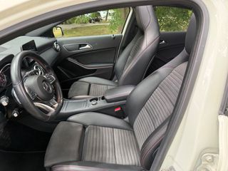 Mercedes-Benz A 180 2018 AMG LINE AYTOMATO-thumb-22