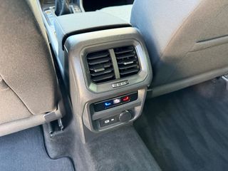 Volkswagen Tiguan 2022 1.5 TSI-thumb-14