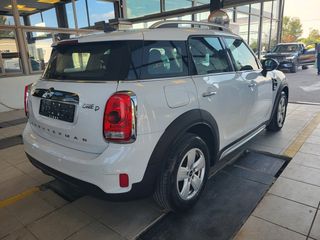 Mini Cooper D Countryman 2018 ONE D-thumb-4