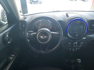 Mini Cooper D Countryman 2018 ONE D-thumb-7