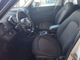Mini Cooper D Countryman 2018 ONE D-thumb-9