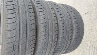 Michelin Energy Saver 165/70/14 DOT5020-thumb-1