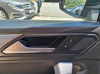 Volkswagen Tiguan 2022 FACELIFT / 2.0 TDI 150HP LIFE-thumb-50