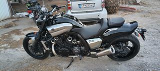 Yamaha Vmax 2009-thumb-11