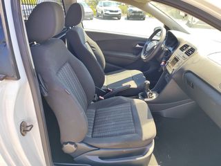 Volkswagen Polo 2016 Van 1.4 TDI Ελληνικό-thumb-9