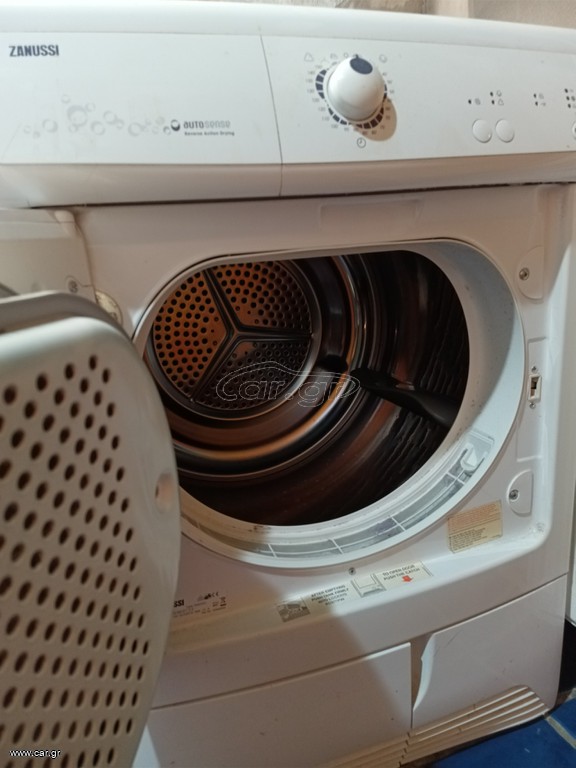 Στεγνωτηριο zanussi