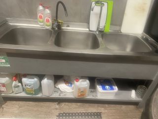 ΠΩΛΕΙΤΑΙ ΛΑΤΖΑ ΜΕ ΤΡΕΙΣ ΓΟΥΡΝΕΣ ΒΑΘΙΕΣ