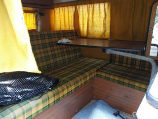 Volkswagen T2 1973 Westfalia-thumb-3