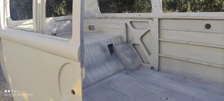 Volkswagen T2 1973 Westfalia-thumb-6