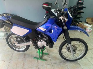 Yamaha DT 125 R 2001-thumb-1