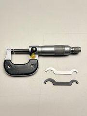 Γερμανικό Εξωτερικό Μικρόμετρο MESSWELK 0-25mm / 0.01mm σε Θήκη με Κλειδιά Ρύθμισης