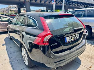 Volvo V60 2011 T3 MOMENTUM-thumb-2