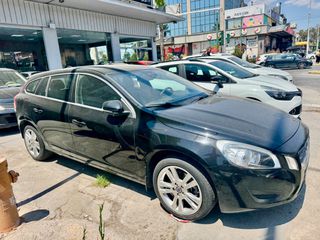 Volvo V60 2011 T3 MOMENTUM-thumb-6