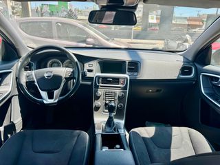 Volvo V60 2011 T3 MOMENTUM-thumb-9