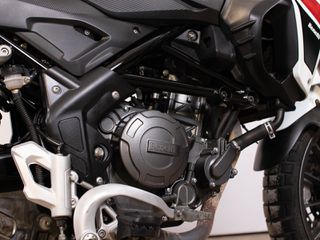 Benelli TRK 251 2019-thumb-15