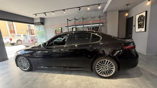 Alfa Romeo Giulia 2017-thumb-14