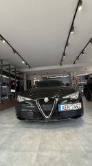 Alfa Romeo Giulia 2017-thumb-15