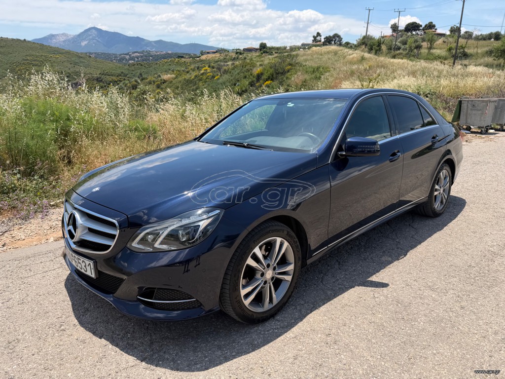 Mercedes-Benz E 300 2013 E 300 BLUETEC HYBRID DIESEL