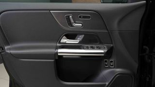 Mercedes-Benz GLA 250 2020 e Progressive ΠΑΝΟΡΑΜΙΚΗ-thumb-36