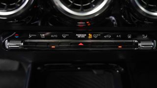 Mercedes-Benz GLA 250 2020 e Progressive ΠΑΝΟΡΑΜΙΚΗ-thumb-27