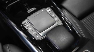 Mercedes-Benz GLA 250 2020 e Progressive ΠΑΝΟΡΑΜΙΚΗ-thumb-29