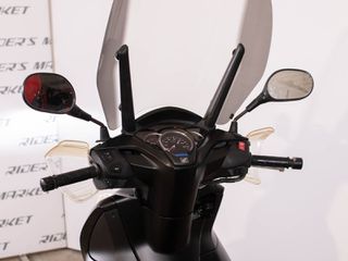 Honda SH 300i 2016-thumb-13