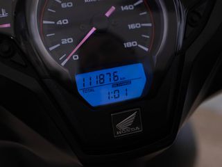Honda SH 300i 2016-thumb-14