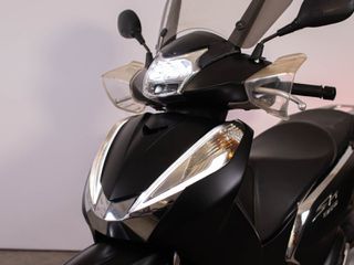 Honda SH 300i 2016-thumb-24