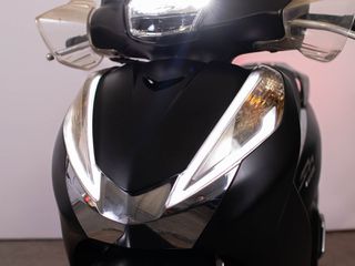 Honda SH 300i 2016-thumb-8