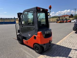 Toyota 2017 8FDF15-thumb-2