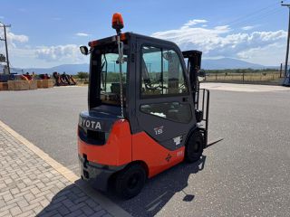 Toyota 2017 8FDF15-thumb-4