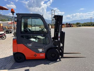 Toyota 2017 8FDF15-thumb-5