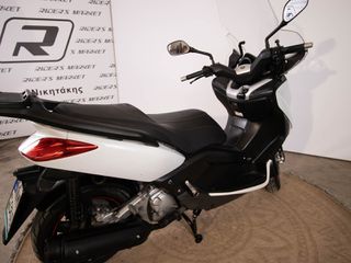 Yamaha XMAX 250 2010-thumb-10