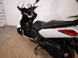 Yamaha XMAX 250 2010-thumb-12