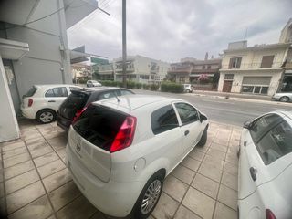 Fiat Punto 2015-thumb-9